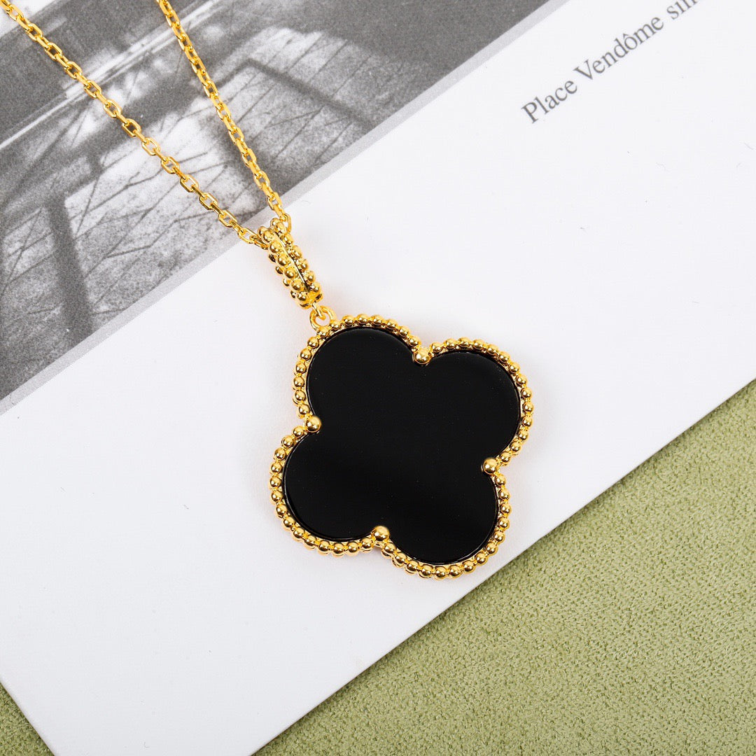 VCA Clover Necklace