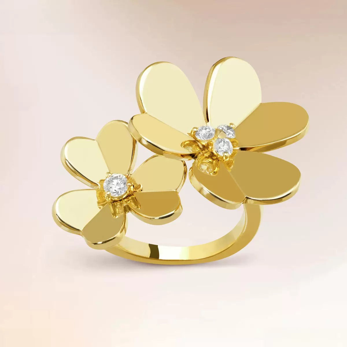 VCA Three Leaf Flower Necklace Bracelet Ring