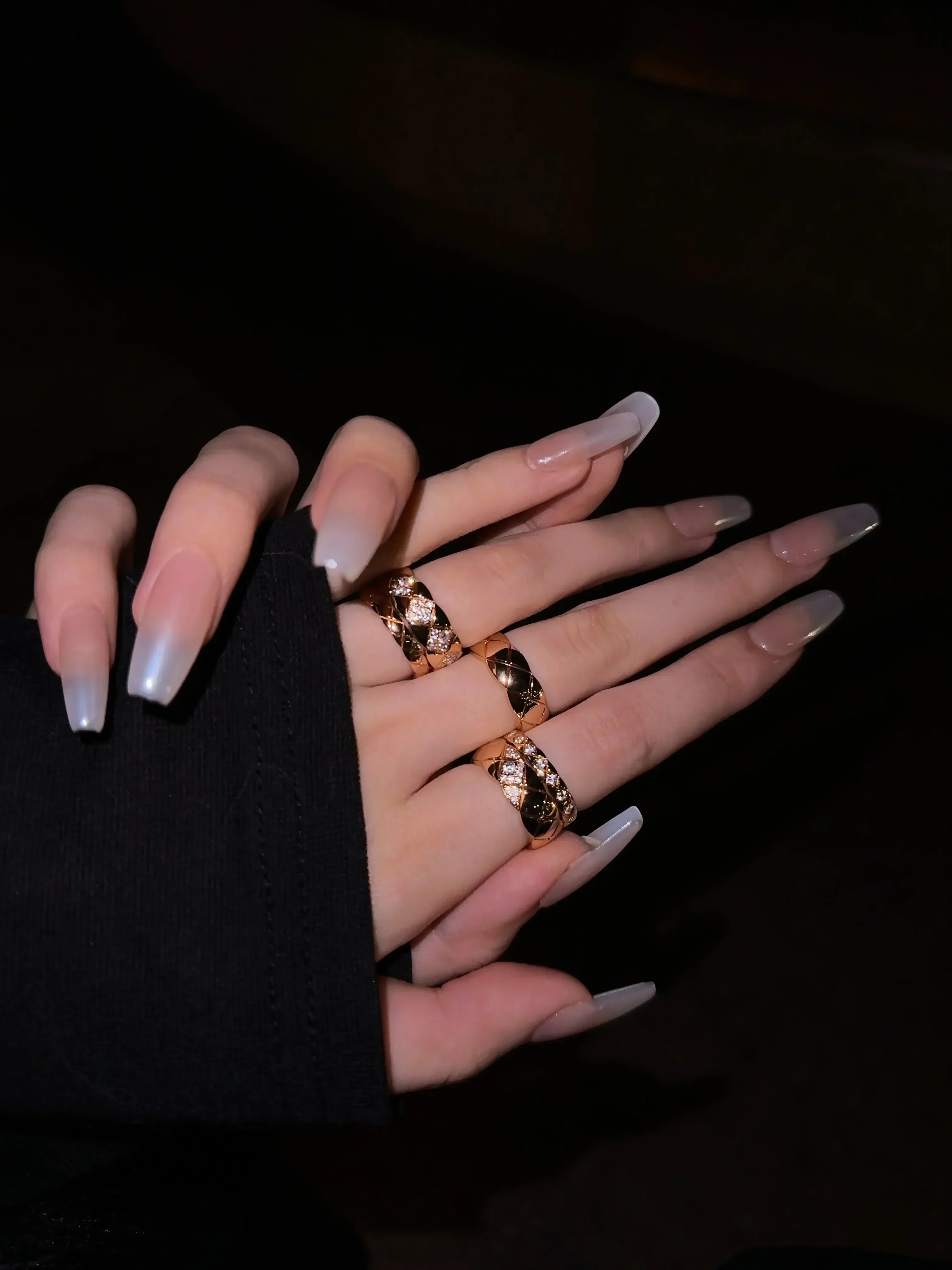 Chanel Coco Crush Ring Quilted Motif Middle Diamonds